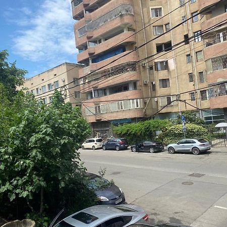 Hotel Saburtalo Roni Тбилиси Экстерьер фото