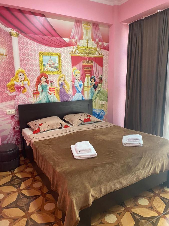 Hotel Saburtalo Roni Тбилиси Экстерьер фото