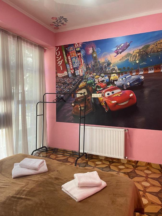 Hotel Saburtalo Roni Тбилиси Экстерьер фото